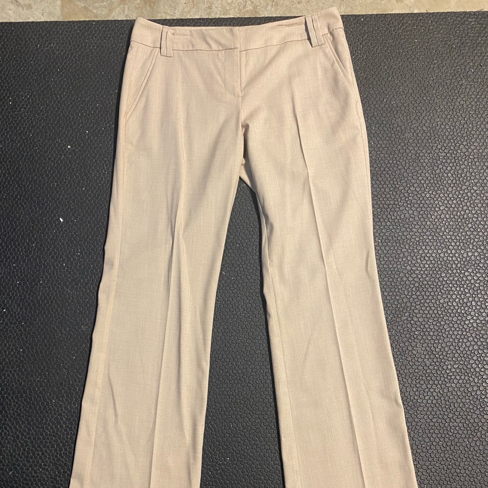 NEVER WORN - New York & Company Wide-Leg Khaki Pants - Women’s Size 2 Petite.